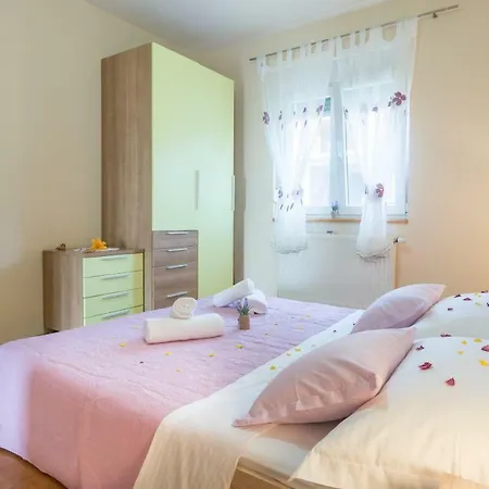 Balen Villa *