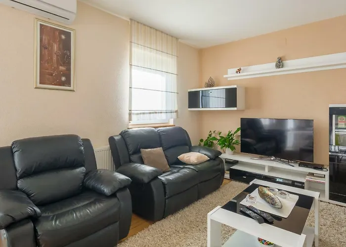 Balen Zadarvillas Lisicici