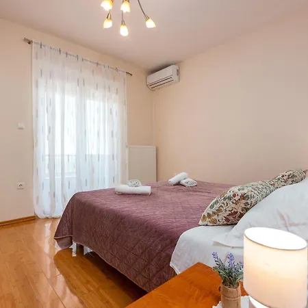 Balen Zadarvillas *